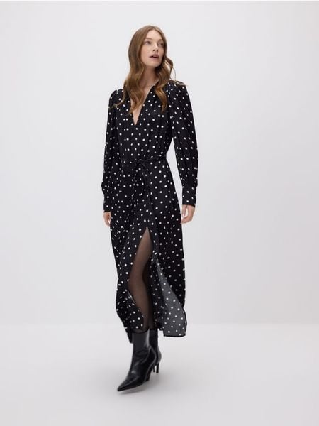 Sukienka z wiskozy - wielobarwny. Sukienki damskie Reserved, l, bez wzorów, z tkaniny, bez kołnierzyka, bez ramiączek, maxi. W wyprzedaży za 109.99 zł.