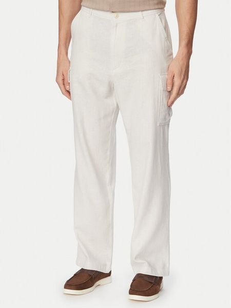 Calvin Klein Jeans Spodnie cargo LV04RF611G Beżowy jasny Relaxed Fit. Brązowe spodnie materiałowe męskie Calvin Klein Jeans, bez wzorów, z bawełny. Za 489.99 zł.