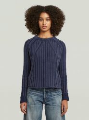 G-Star Sweter w kolorze granatowym rozmiar: M. Niebieskie swetry klasyczne damskie G-Star, m, z bawełny, bez kołnierzyka. Za 199.95 zł.