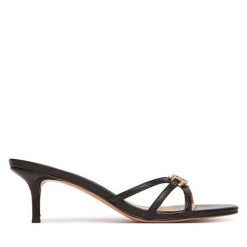 Klapki TWINSET. Czarne klapki damskie Twinset, bez wzorów, bez obcasa. Za 859.99 zł.