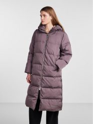 YAS Płaszcz zimowy 26023635 Fioletowy Regular Fit. Fioletowe kurtki damskie YAS, na zimę, l, bez wzorów, z syntetyku. Za 589.99 zł.