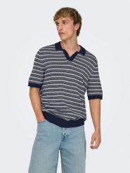 ONLY & SONS Sweter "Onstilo" w kolorze granatowym rozmiar: S. Niebieskie swetry męskie Only & Sons, s, bez wzorów, bez kołnierzyka. Za 70.08 zł.