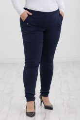 Klasyczne granatowe spodnie Nita ze zwężoną nogawką PLUS SIZE XXL. Spodnie materiałowe damskie Nasi partnerzy, bez wzorów, z elastanu, biznesowe, plus size. Za 159.90 zł.