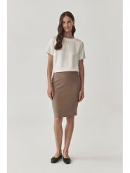 TATUUM Bluzka w kolorze kremowym rozmiar: 40. Brązowe bluzki damskie Tatuum, bez wzorów, z wiskozy, bez kołnierzyka, bez ramiączek. Za 122.38 zł.