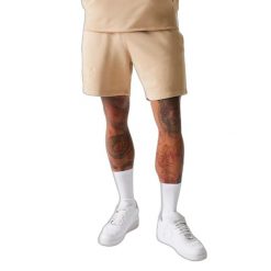 Krótkie spodenki Chicago Bulls Washed. Brązowe szorty męskie New Era, bez wzorów, sportowe. W wyprzedaży za 196.50 zł.