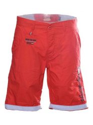 Peak Mountain Szorty w kolorze czerwonym rozmiar: XXL. Czerwone szorty męskie Peak Mountain, z bawełny, bez kołnierzyka. Za 109.95 zł.