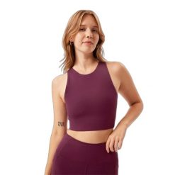 Biustonosz dla kobiet Girlfriend Collective Dylan. Czerwone biustonosze sportowe damskie GIRLFRIEND COLLECTIVE, bez wzorów. Za 253.50 zł.