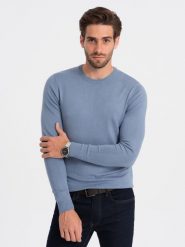 Sweter męski klasyczny z wiskozą BASIC z okrągłym dekoltem – błękitny V10 OM-SWBS-0106 - XXL. Niebieskie swetry męskie Ombre Clothing, l, bez wzorów, z wiskozy, bez kołnierzyka. W wyprzedaży za 89.99 zł.