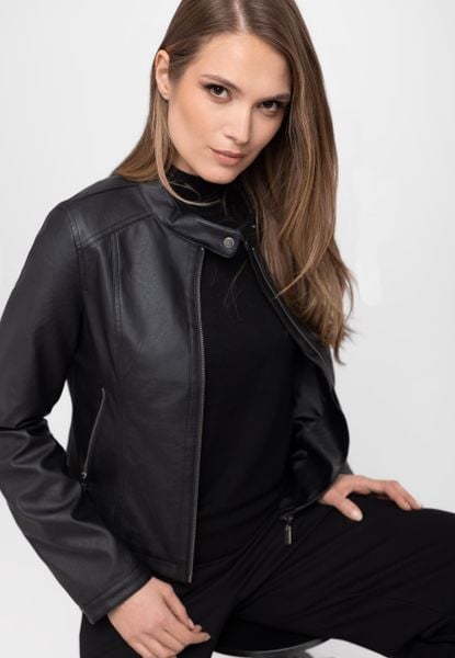 Kurtka z ekoskóry J-FITTYA. Czarne kurtki damskie Volcano, m, bez wzorów, z materiału, bez kaptura. Za 259.99 zł.