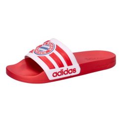 Sandały Adilette Bayern Monachium. Białe sandały męskie Adidas, z materiału, bez zapięcia. Za 149.45 zł.