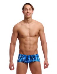 Kąpielówki Funky Trunks Wing Streak - trunki męskie. Niebieskie kąpielówki męskie FUNKY TRUNKS, l, bez wzorów, z materiału, do pływania. Za 159.00 zł.