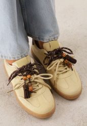 Żółte Sneakersy Typu Klasyczne Tenisówki Retro z Podwójnym Wiązaniem z Frędzlami Kotena. Żółte trampki i tenisówki damskie Renee, bez wzorów, z jeansu. Za 99.99 zł.