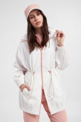 Kurtka damska ARMANI EXCHANGE. Kurtki damskie Armani Exchange, xs, bez wzorów, bez kaptura. W wyprzedaży za 660.62 zł.