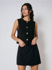 Kamizelka garniturowa z ozdobnymi guzikami z domieszką wiskozy - czarny. Czarne kamizelki damskie Sinsay, l, z wiskozy. Za 49.99 zł.