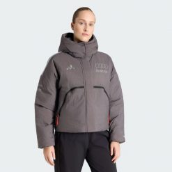 Ocieplana Kurtka Audi Revolut F1 Team Engineers & Marketing. Fioletowe kurtki damskie Adidas, bez wzorów, bez kaptura. Za 899.00 zł.