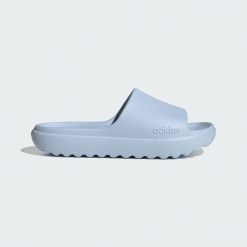 Klapki Adilette Lumia. Niebieskie klapki i japonki męskie Adidas, z materiału. Za 111.99 zł.