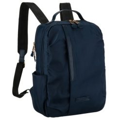 Nylonowy plecak damski w granatowym kolorze z uchwytem do mocowania na walizce - Peterson. Niebieskie plecaki damskie Peterson, bez wzorów, z nylonu. Za 124.99 zł.