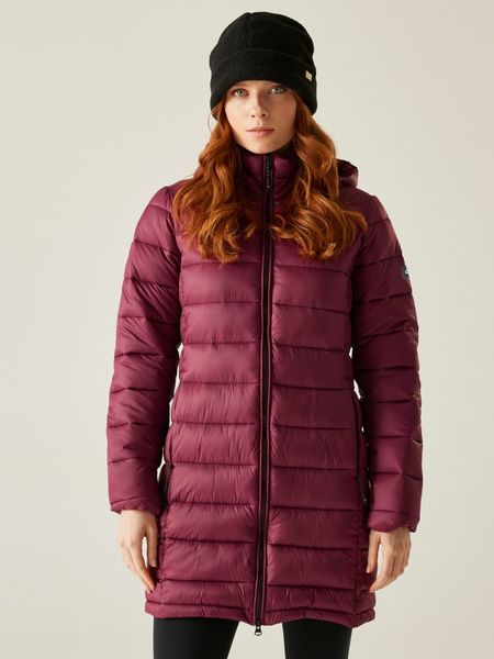 Regatta Płaszcz pikowany "Starler" w kolorze bordowym rozmiar: 44. Czerwone płaszcze damskie Regatta, bez wzorów. Za 191.88 zł.