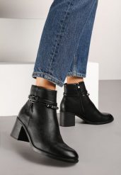 Czarne Botki na Słupku z Klamrą i Paskami Reandria. Czarne botki damskie Renee, eleganckie, z otwartym noskiem, bez obcasa, na obcasie, bez zapięcia. Za 129.99 zł.