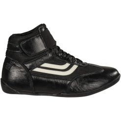 Buty treningowe Kwon. Czarne buty sportowe na co dzień damskie KWON, bez wzorów, ze skóry, wspinaczkowe. Za 254.50 zł.
