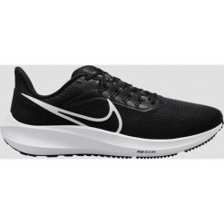 Buty do biegania męskie Nike Air Zoom Pegasus 39. Czarne obuwie do biegania damskie Nike. Za 493.99 zł.
