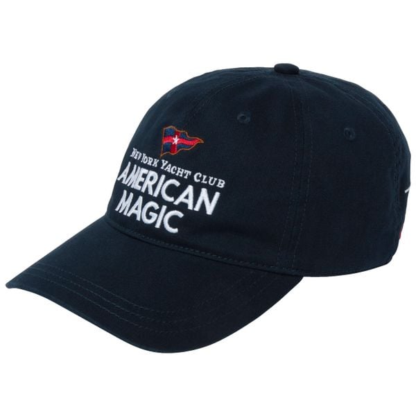 Czapka z daszkiem Helly Hansen American Magic. Niebieskie czapki męskie Helly Hansen, bez wzorów. Za 211.50 zł.