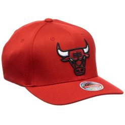 Czapka Chicago Bulls Ground 2.0 Stretch. Czerwone czapki męskie Mitchell & Ness, bez wzorów. Za 177.00 zł.