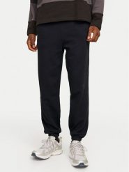 Jack & Jones Spodnie dresowe Morgan 12257964 Czarny Regular Fit. Czarne spodnie dresowe męskie Jack & Jones, bez wzorów, z bawełny. Za 119.99 zł.