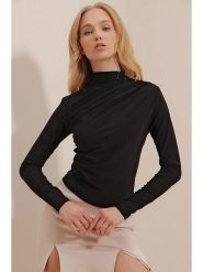 Trendyol Bluzka w kolorze czarnym rozmiar: XL. Czarne bluzki damskie Trendyol, xl, bez wzorów, z bawełny, bez kołnierzyka, bez ramiączek. Za 61.17 zł.