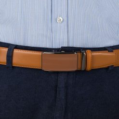 Pasek męski skórzany 3,5 cm klamra automatyczna Beltimore camelowy 03-592 : Kolory - brązowy, beżowy, Rozmiar pasków - r.110-125 cm. Brązowe paski męskie bez wzorów, ze skóry, wizytowe. Za 64.99 zł.