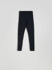 Legginsy z wysokim stanem - czarny. Czarne legginsy damskie Reserved, l, bez wzorów, z dzianiny. W wyprzedaży za 49.99 zł.