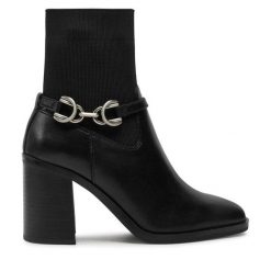 Botki Aldo. Czarne botki damskie Aldo, bez obcasa, na słupku, bez zapięcia. Za 539.99 zł.
