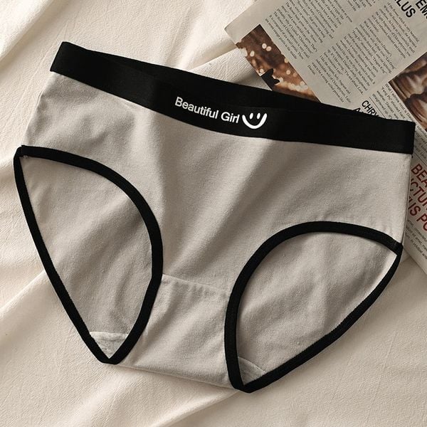 Figi sportowe bezszwowe oddychające do treningu Kostatina. Figi damskie Intica, l, bez wzorów. Za 39.00 zł.