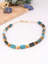 Charlize Pozłacany naszyjnik z kamieniami szlachetnymi - dł. 45 cm rozmiar: onesize. Brązowe naszyjniki damskie Charlize, pozłacane. Za 82.83 zł.