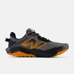 Męskie buty do biegania New Balance MTNTRCS6. Szare obuwie do biegania damskie New Balance. Za 409.00 zł.
