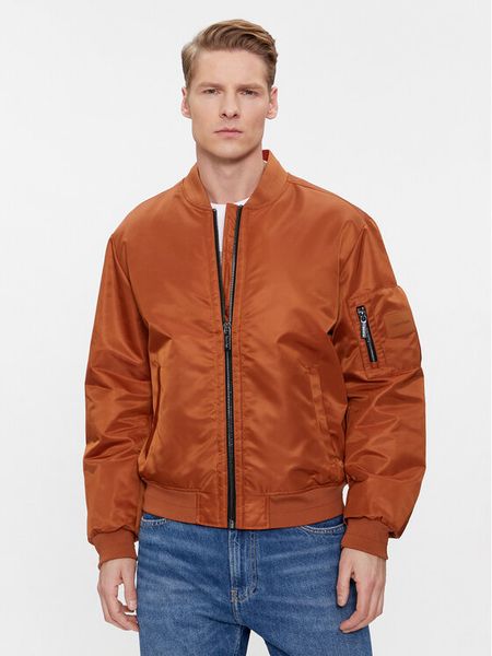 Calvin Klein Kurtka bomber Recycled Sateen Hero Bomber K10K109907 Brązowy Regular Fit. Brązowe kurtki męskie CALVIN KLEIN, l, bez wzorów, z syntetyku, bez kaptura. Za 659.99 zł.