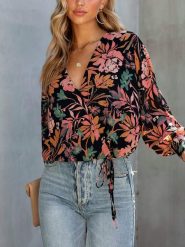 LA Angels Bluzka w kolorze czarnym rozmiar: L. Czarne bluzki damskie LA Angels, l, bez wzorów, bez kołnierzyka, bez ramiączek. Za 86.99 zł.