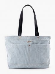 Levi's Shopper bag "All On The Road Again" w kolorze błękitnym - 52 x 31,5 x 16,5 cm rozmiar: onesize. Niebieskie shopper bag damskie Levi's, bez wzorów, z bawełny, na ramię, bez dodatków. Za 148.96 zł.