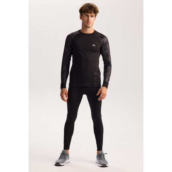 Bielizna termoaktywna męska na narty Rough Radical Armor. Czarna bielizna termoaktywna męska ROUGH RADICAL, m, bez wzorów. W wyprzedaży za 151.92 zł.