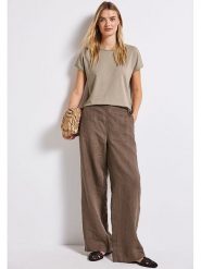 Street One Koszulka w kolorze szarobrązowym rozmiar: 34. Brązowe t-shirty damskie Street One, bez wzorów, bez kołnierzyka. Za 57.06 zł.