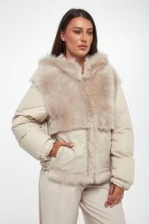 Kurtka damska dwustronna z futrem PESERICO. Kurtki damskie Peserico, bez wzorów, bez kaptura. Za 15,099.00 zł.