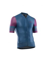 Koszulka rowerowa NORTHWAVE Storm Air Jersey Short Sleeve. Fioletowe t-shirty sportowe męskie Northwave, s, z jersey, bez ramiączek, rowerowe. Za 190.00 zł.