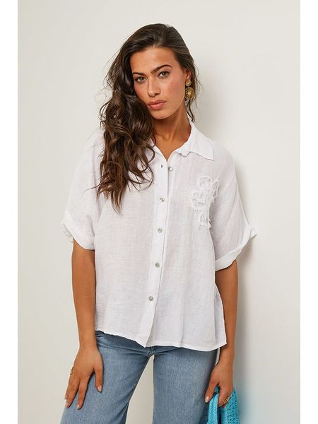 Le Monde du Lin Lniana bluzka w kolorze białym rozmiar: 40/42. Białe bluzki damskie Le Monde du Lin, bez wzorów, ze lnu, klasyczne, bez kołnierzyka, bez ramiączek. Za 118.01 zł.