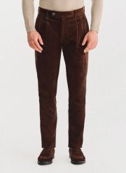 PAKO LORENTE - Brązowe spodnie z zakładkami. Brązowe spodnie materiałowe męskie Pako Lorente, bez wzorów, z bawełny, casualowe. Za 279.99 zł.