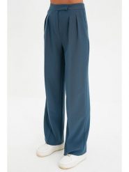 Trendyol Spodnie w kolorze niebieskim rozmiar: 40. Niebieskie spodnie materiałowe damskie Trendyol, bez wzorów, z materiału, z podwyższonym stanem. Za 91.56 zł.