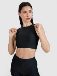4F Góra od bikini damska - czarna XS. Czarne bikini damskie 4f, bez wzorów. W wyprzedaży za 59.99 zł.