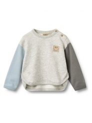 Wheat Bluza "Emery Badge" w kolorze błękitno-szarym rozmiar: 80. Niebieskie bluzy i bluzki niemowlęce Wheat, bez wzorów, z bawełny, bez ramiączek, bez kaptura. Za 88.85 zł.