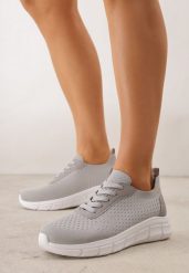 Szare Minimalistyczne Buty Sportowe z Siateczki na Tłoczonej Podeszwie Zanera. Szare obuwie treningowe damskie Born2be, na fitness i siłownię. Za 79.99 zł.