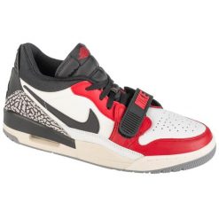 Buty sportowe Sneakersy męskie, Air Legancy 312 Low. Białe buty sportowe na co dzień męskie Jordan, bez zapięcia, trekkingowe. Za 549.99 zł.