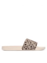 Tommy Hilfiger Klapki Monogram Pool Slide FW0FW09423 Brązowy. Brązowe klapki damskie Tommy Hilfiger, bez wzorów, z materiału, bez obcasa. Za 169.99 zł.